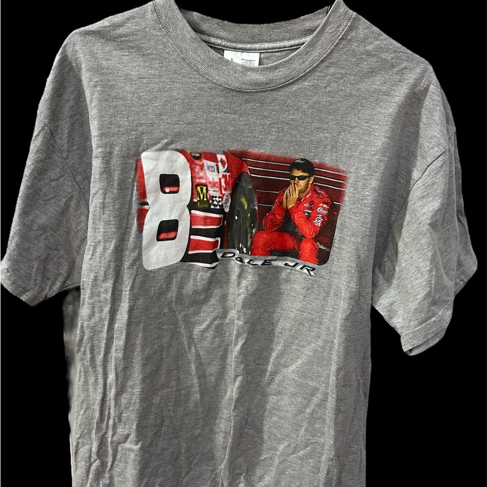 Dale Jr BUD no. 8 chase tee size L